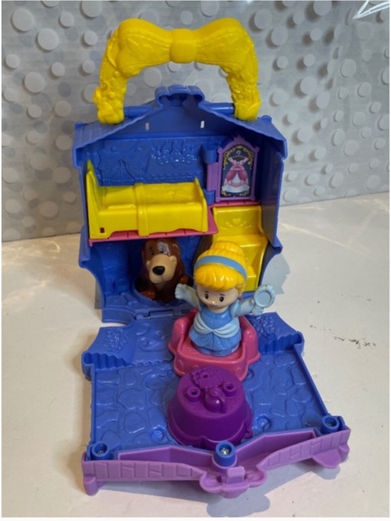 Fisher-Price 👑👸Disney Princess Cinderella On-The-Go Playset - Picture 1 of 10